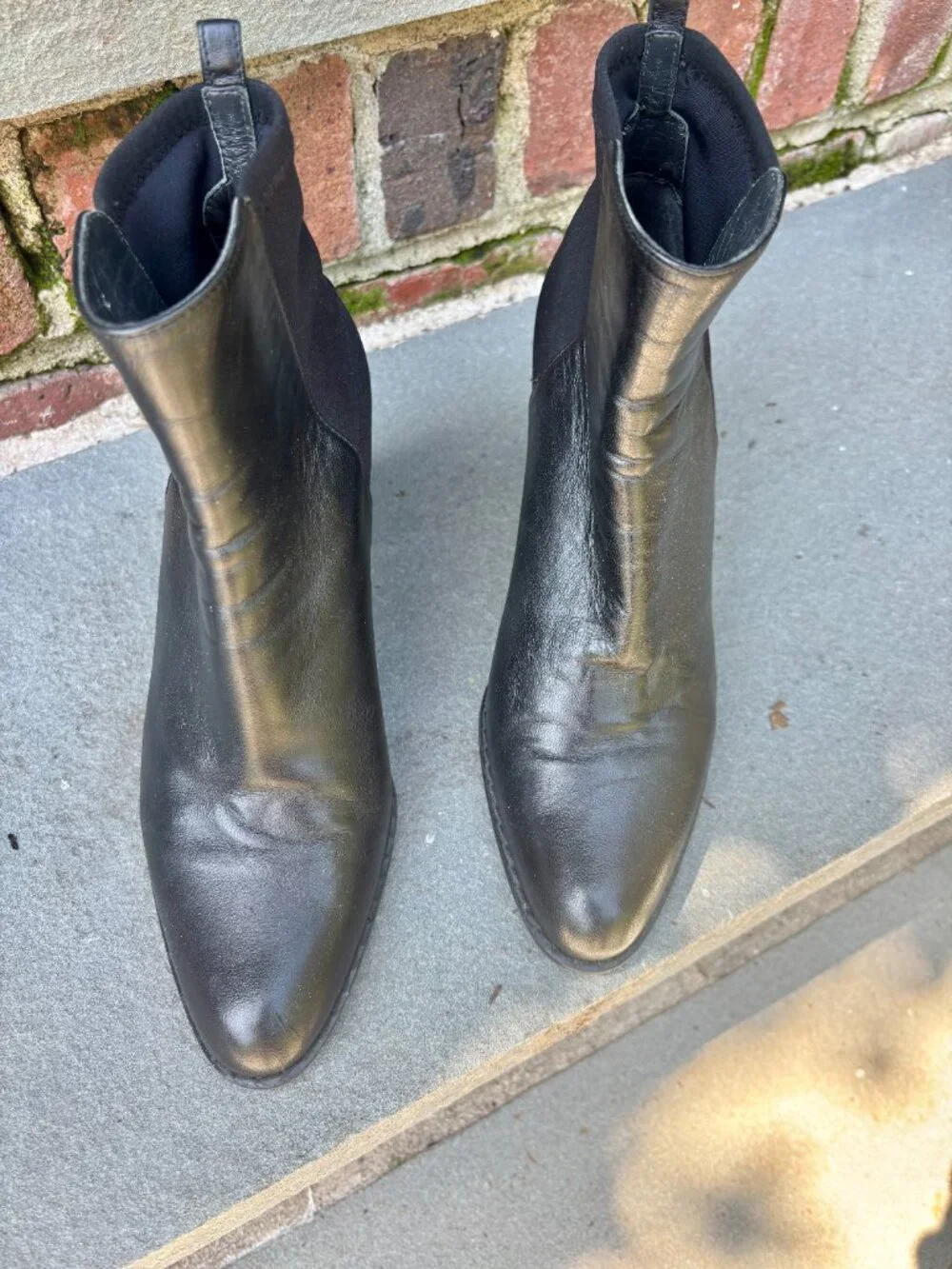 Women's Size 7 Stuart Weitzman boots